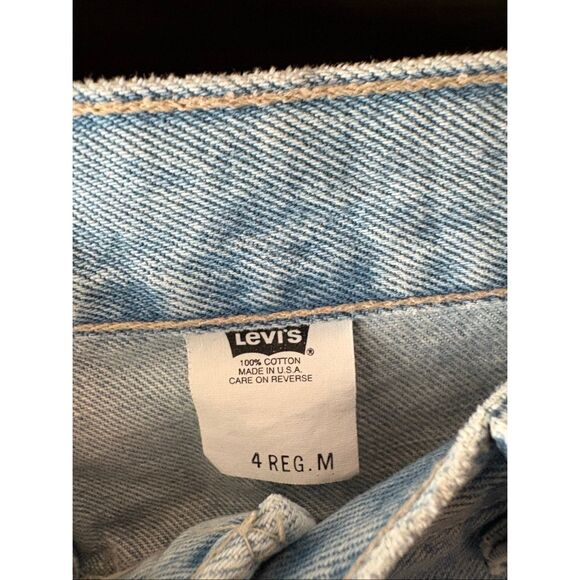 Vintage Levi’s Red Tab Light Wash Bootcut Jeans Size 4 - Picture 6 of 9